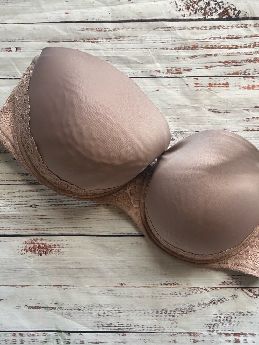 Torrid Lavender Lace-Trim Strapless Bra Size 42DDD 42F